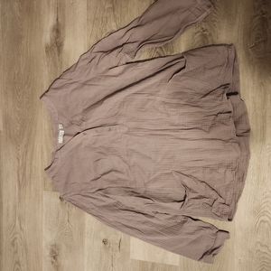 Joan Rivers 1X Long sleeve shirt with pockets | Pale Purple | Soft and Warm